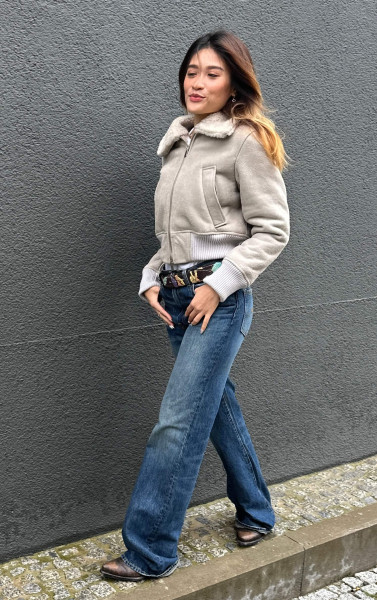 Woman Cream Shearling Croped Jacket