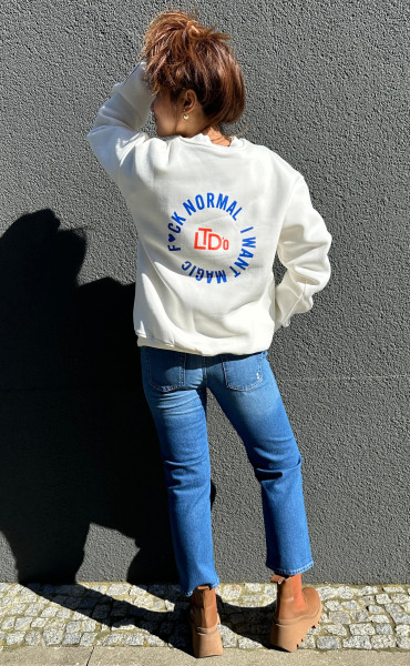 Carla Sweatshirt I Want Magic white