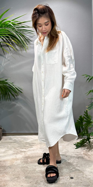 Oversized Relaxed Shirtdress white