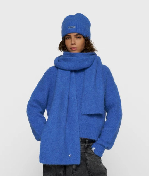 Hairy Knit Scarf ultramarine