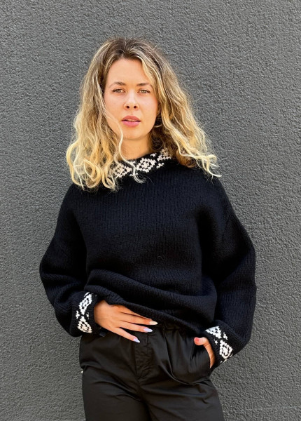 Sweater Jacquard Collar black