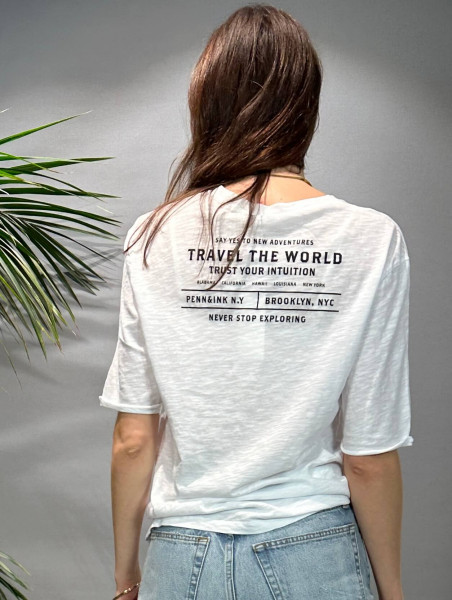 T-Shirt Print Travel The World white