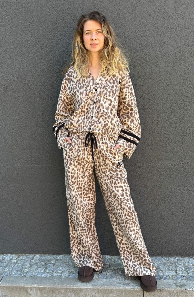 Sporty Animal Pants animal