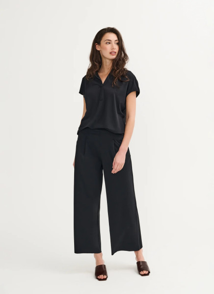 Hose Kona Travel Deep Black