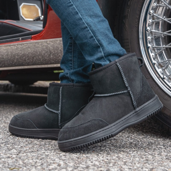 Ultra Black Lammfell Boots