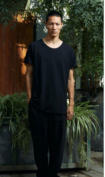 Man T-Shirt Cotton Black