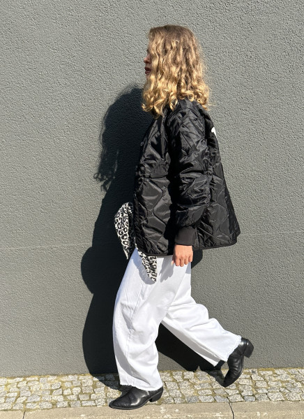 Light Padded Jacket black
