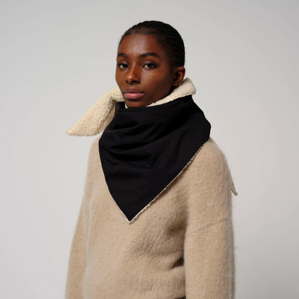 Cirrus WATER REPELLENT SCARF deep black