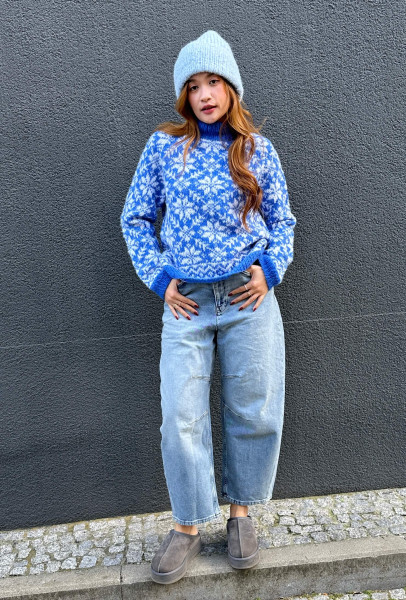 Carly Sweater Royal blue Granny Knit Royal Blue/White
