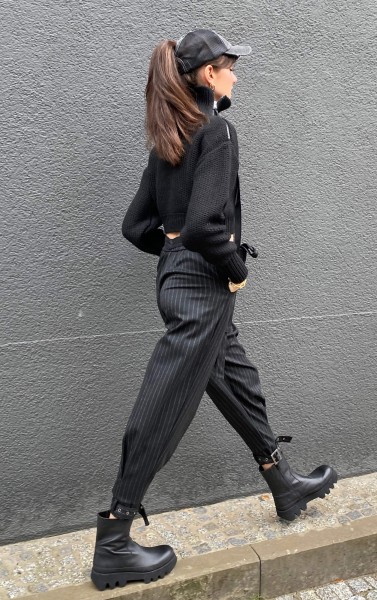 Woman oversized Pants black