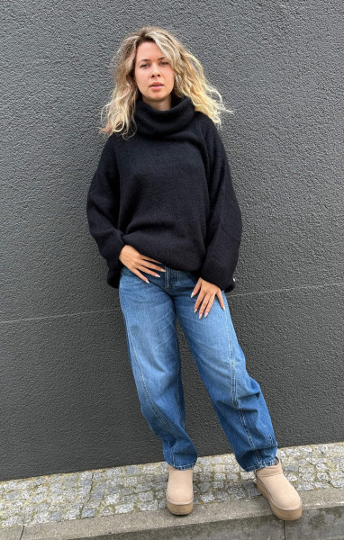 Conny Pullover black