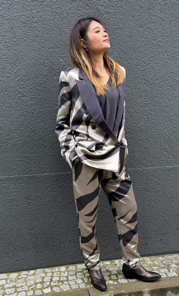 Satin Blazer Zebra warm taupe