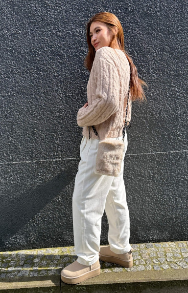 Fake Fur Handy Bag sand