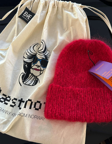 Headbanging in Helsinski Beanie Deep Red