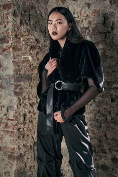 Cappa Fake Fur Cape nero