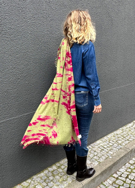 Scarf Cardamom/Neon Pink