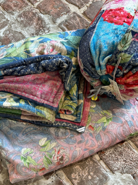Rose Patch Cozy Blanket Multi-Home & Fragrance