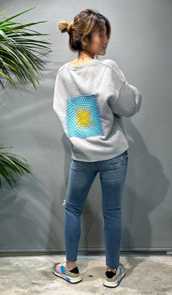 Grey V-Neck Sweatshirt with Crocket Patch