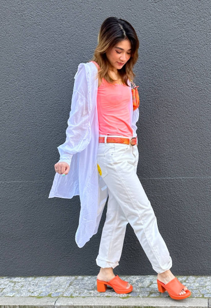 Body Sunshine flour coral