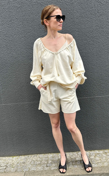 LA Sweater Gathering soft vanilia